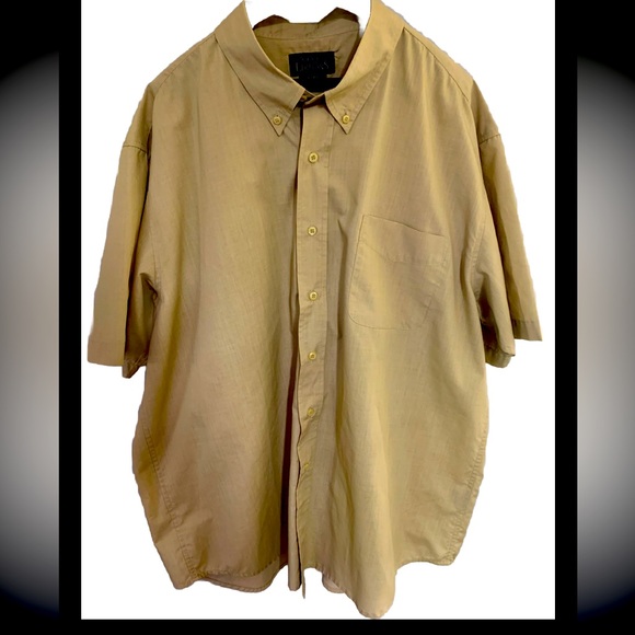 Basic Editions Mens Button Down Shirt Small Short Sleeve Beige Solid - Picture 1 of 2